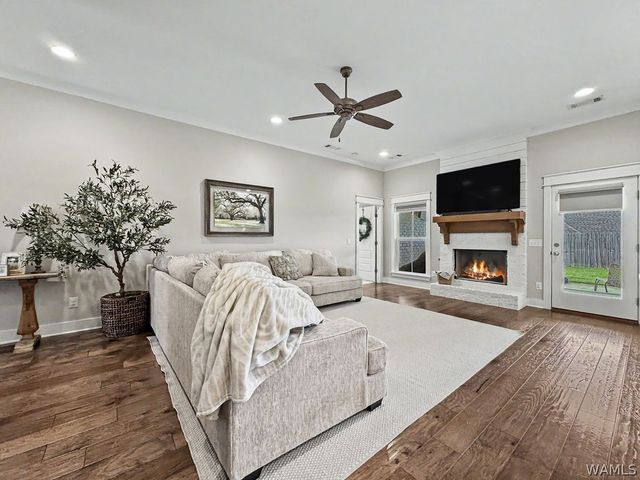 13914 Hemlock Dr., Northport, AL 35475