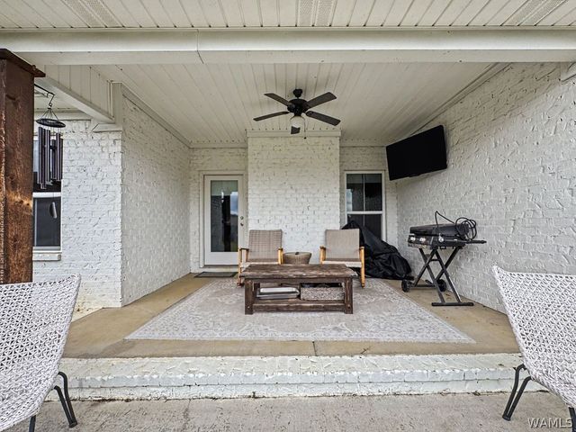 13914 Hemlock Dr., Northport, AL 35475