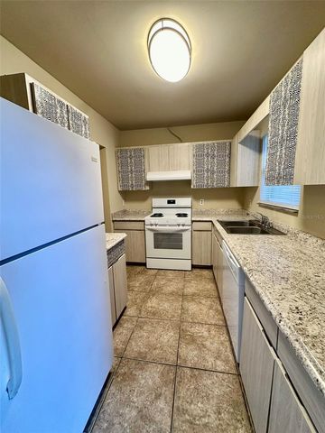 2427 NW 4TH TERRACE, Gainesville, FL 32609