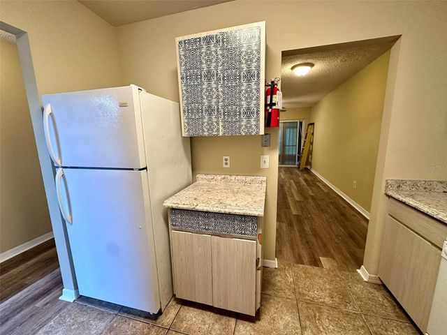 2427 NW 4TH TERRACE, Gainesville, FL 32609