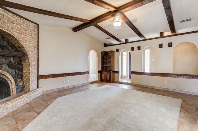8507 Kenosha Drive, Lubbock, TX 79423