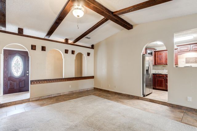 8507 Kenosha Drive, Lubbock, TX 79423