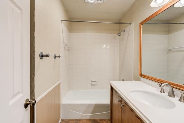 8507 Kenosha Drive, Lubbock, TX 79423