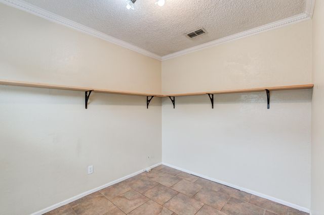 8507 Kenosha Drive, Lubbock, TX 79423