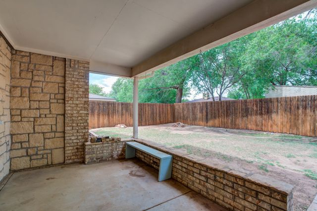 8507 Kenosha Drive, Lubbock, TX 79423
