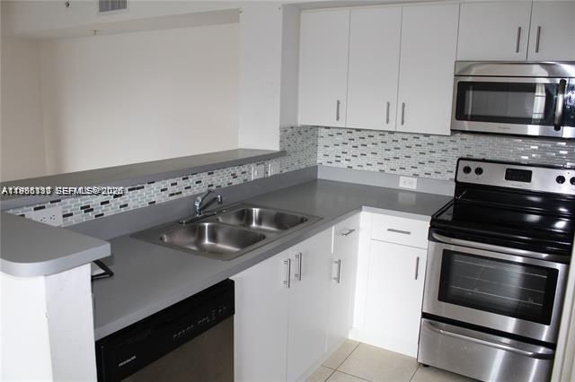 11177 SW 8th St 206, Pembroke Pines, FL 33025