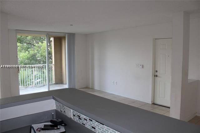 11177 SW 8th St 206, Pembroke Pines, FL 33025