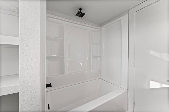 254 Independence Parkway N, Baytown, TX 77520