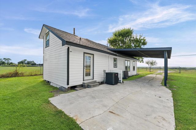 254 Independence Parkway N, Baytown, TX 77520