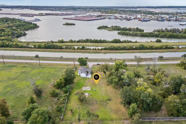 254 Independence Parkway N, Baytown, TX 77520