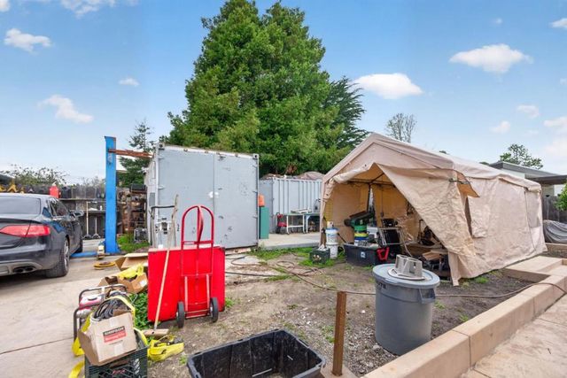 124 Hebard Street, Santa Cruz, CA 95060