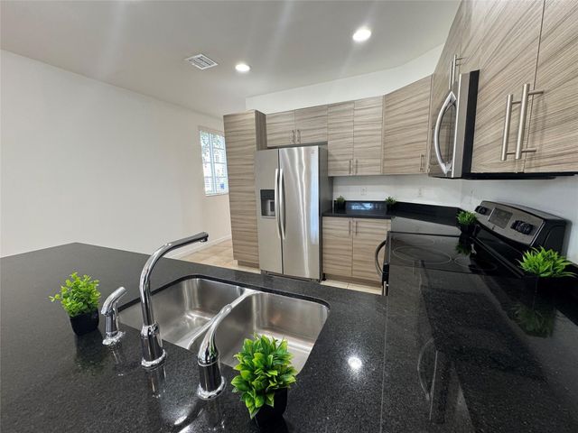 2675 SW 81st Terrace 2683, Miramar, FL 33025