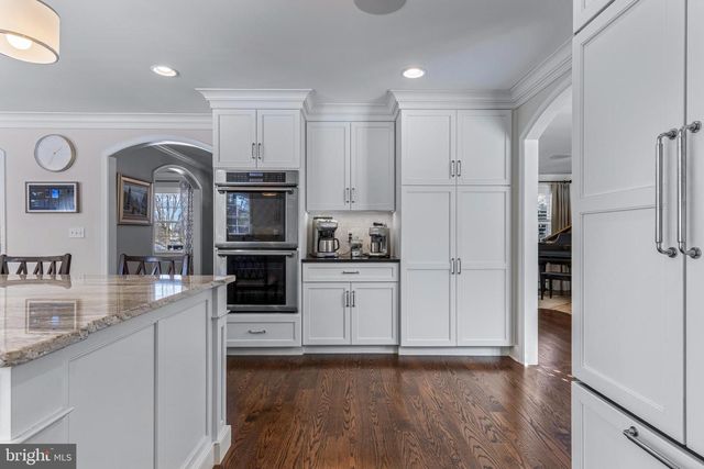 1012 WALTHAM RD, Berwyn, PA 19312