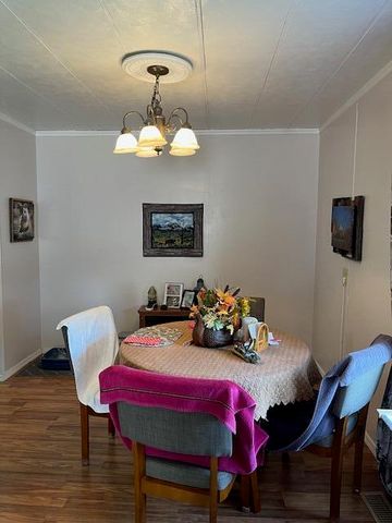 445 Ashwood Drive, Grants Pass, OR 97526