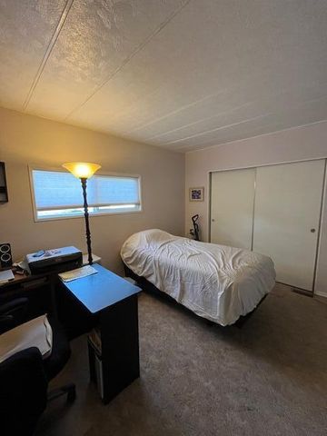 445 Ashwood Drive, Grants Pass, OR 97526