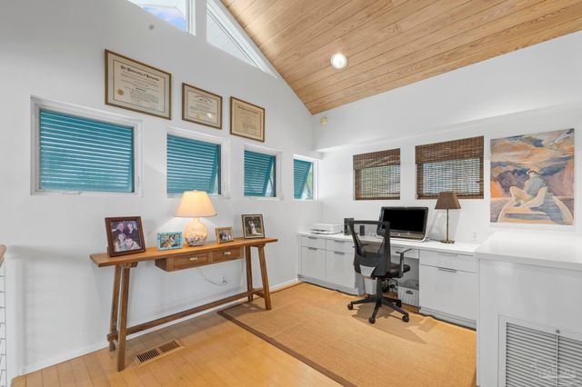 208 Sabine Dr, Pensacola Beach, FL 32561