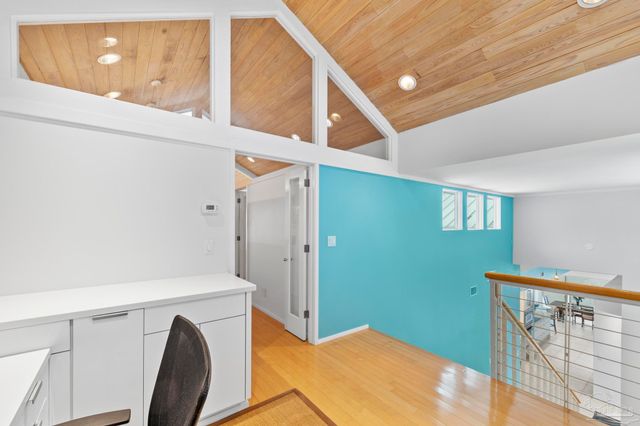 208 Sabine Dr, Pensacola Beach, FL 32561