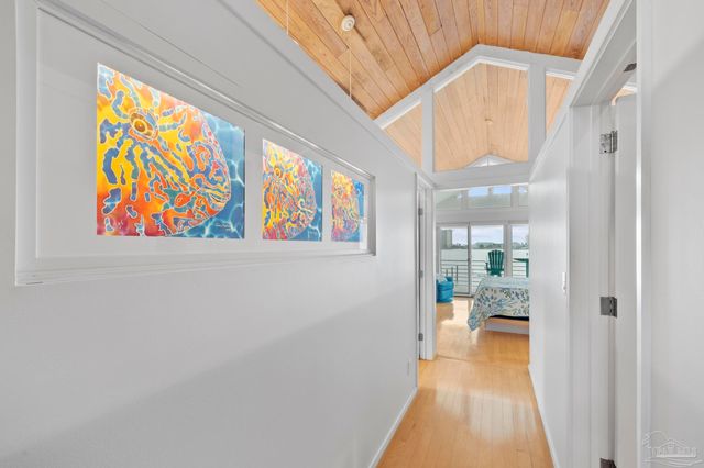 208 Sabine Dr, Pensacola Beach, FL 32561