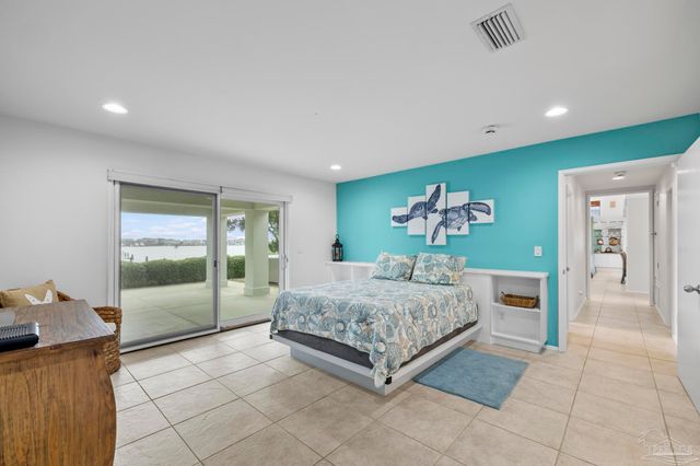 208 Sabine Dr, Pensacola Beach, FL 32561