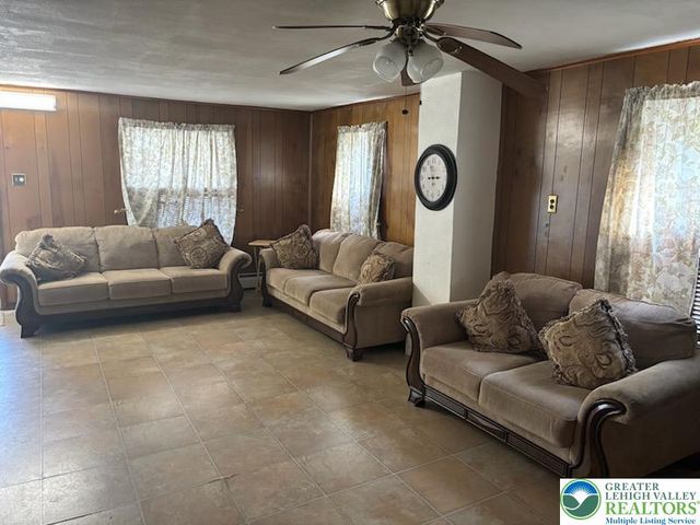 810 Reed Street, Allentown City, PA 18109