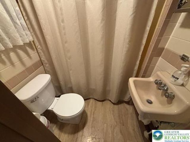 810 Reed Street, Allentown City, PA 18109