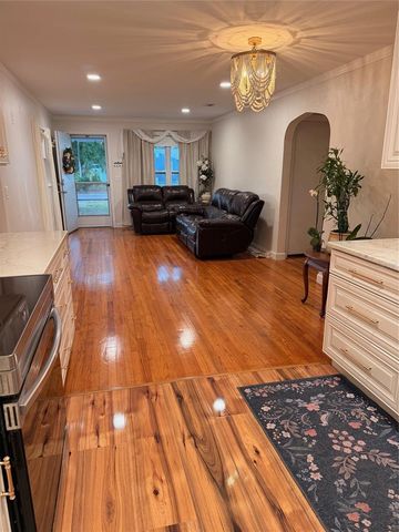 519 NORFOLK STREET, Dunedin, FL 34698