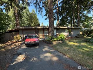 1715 146th Avenue SE, Bellevue, WA 98007