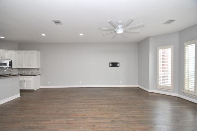 1016 Studer Street, Houston, TX 77007