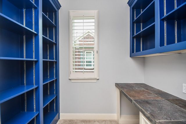 1016 Studer Street, Houston, TX 77007