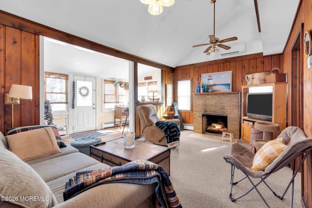 20 Pinehurst Road, Brick, NJ 08723