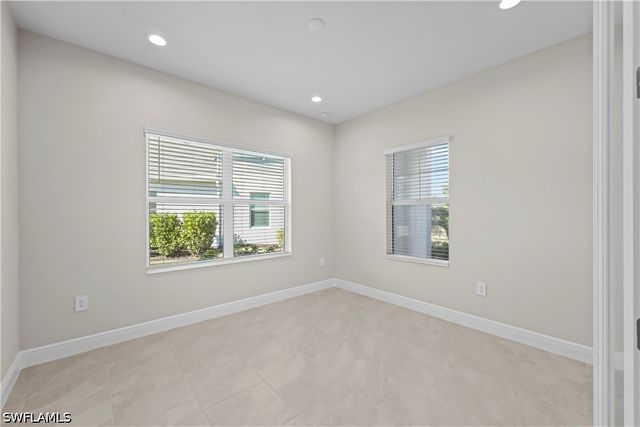 2373 Ariane DR, Naples, FL 34112