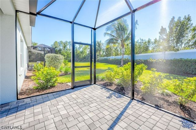 2373 Ariane DR, Naples, FL 34112