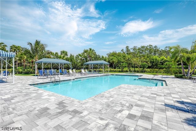 2373 Ariane DR, Naples, FL 34112
