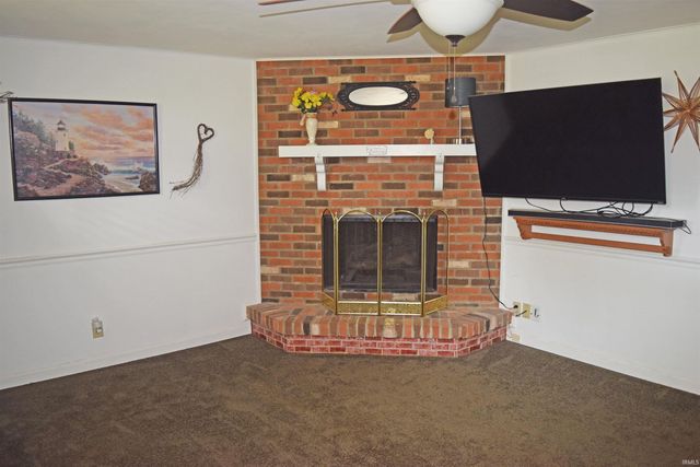 811 Hartford Court, Evansville, IN 47710