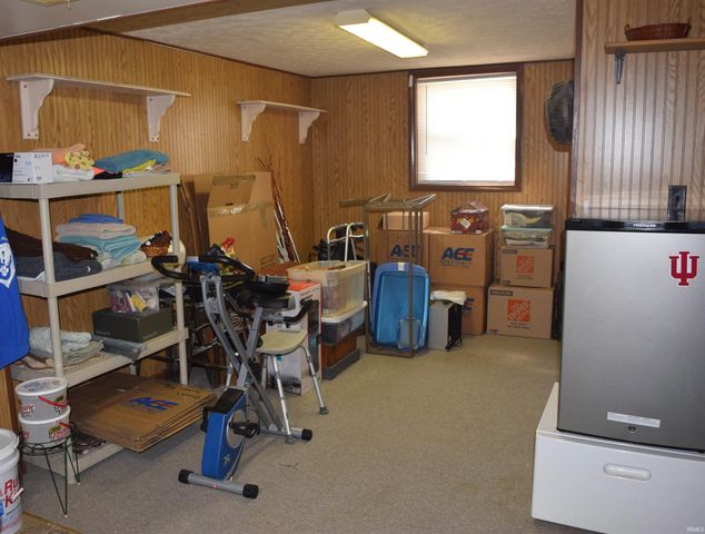 811 Hartford Court, Evansville, IN 47710
