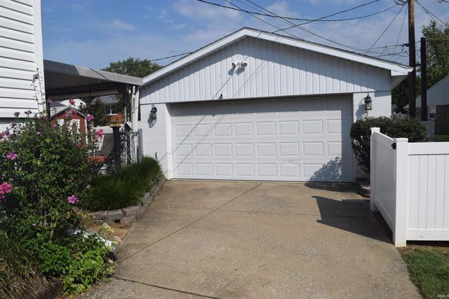811 Hartford Court, Evansville, IN 47710