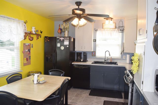 811 Hartford Court, Evansville, IN 47710