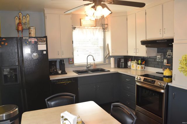811 Hartford Court, Evansville, IN 47710