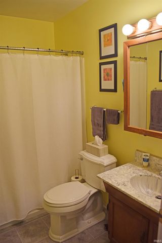 811 Hartford Court, Evansville, IN 47710