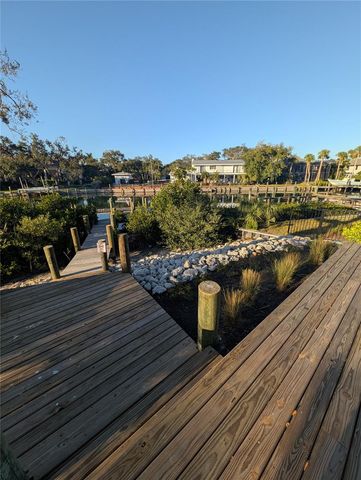 533 VENICE LANE, Sarasota, FL 34242