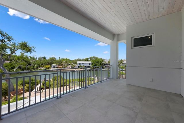533 VENICE LANE, Sarasota, FL 34242