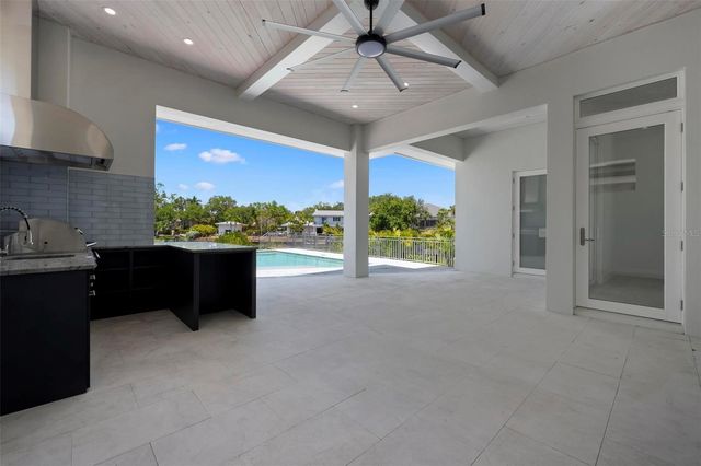 533 VENICE LANE, Sarasota, FL 34242
