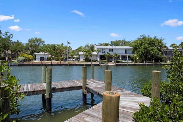 533 VENICE LANE, Sarasota, FL 34242