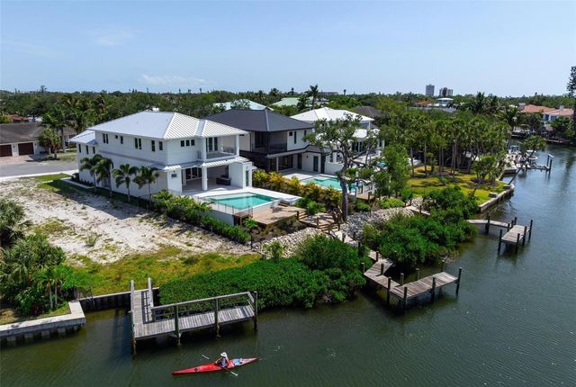 533 VENICE LANE, Sarasota, FL 34242