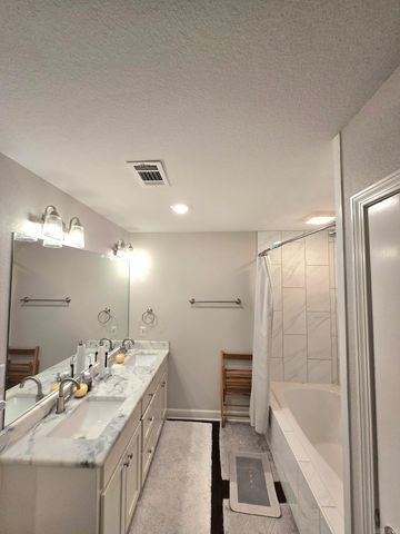 2921 Gillis Drive, Benton, AR 72015