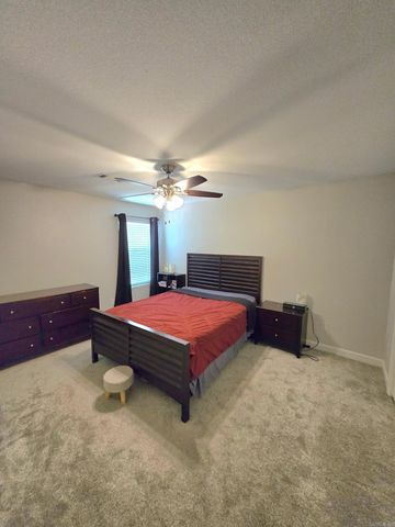 2921 Gillis Drive, Benton, AR 72015