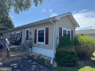 21 SPINNING WHEEL LN #4895, Rehoboth Beach, DE 19971