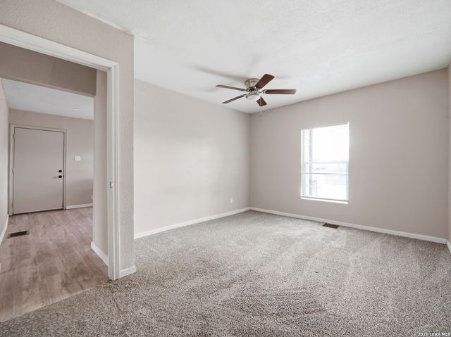 5431 dabney, San Antonio, TX 78227