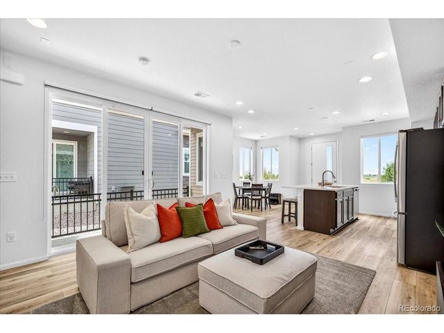 46 N Trussville St, Aurora, CO 80018
