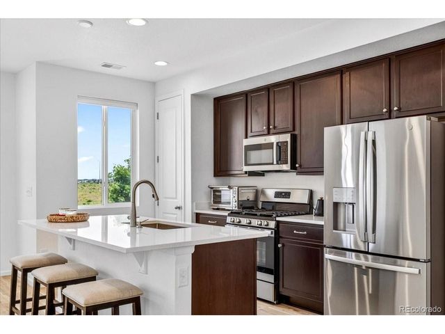 46 N Trussville St, Aurora, CO 80018